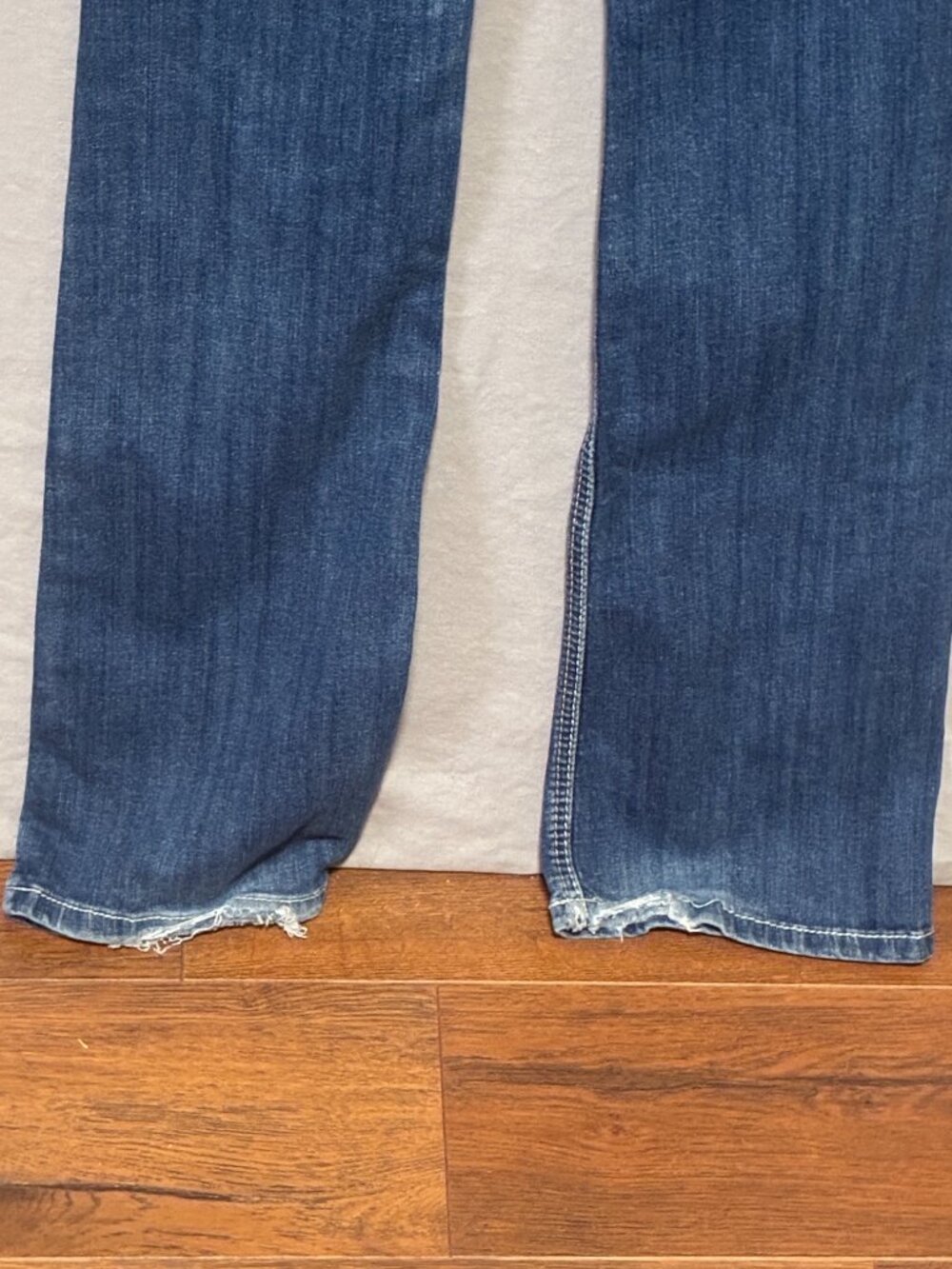 Ariat Real Jeans Womens 27L Blue Denim Western Bootcut Cowgirl Embroidered - Picture 6 of 9